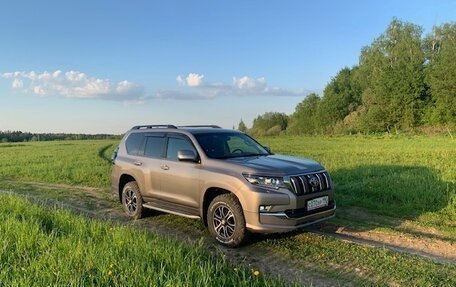 Toyota Land Cruiser Prado 150 рестайлинг 2, 2018 год, 4 950 000 рублей, 20 фотография