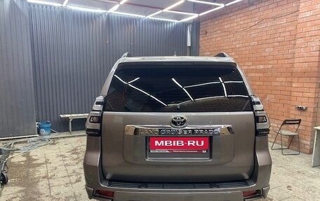 Toyota Land Cruiser Prado 150 рестайлинг 2, 2018 год, 4 950 000 рублей, 4 фотография