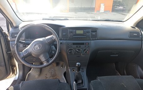 Toyota Corolla, 2006 год, 565 000 рублей, 10 фотография
