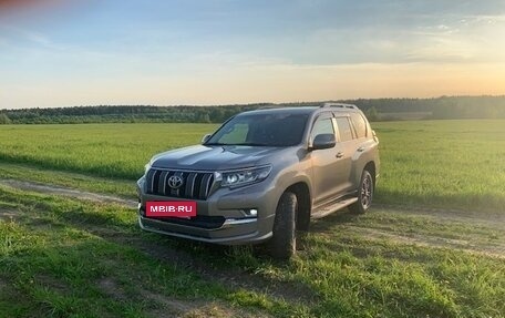 Toyota Land Cruiser Prado 150 рестайлинг 2, 2018 год, 4 950 000 рублей, 19 фотография