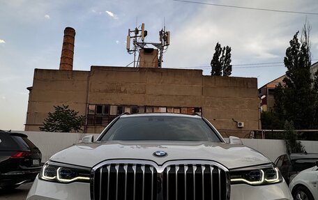 BMW X7, 2020 год, 7 000 000 рублей, 16 фотография