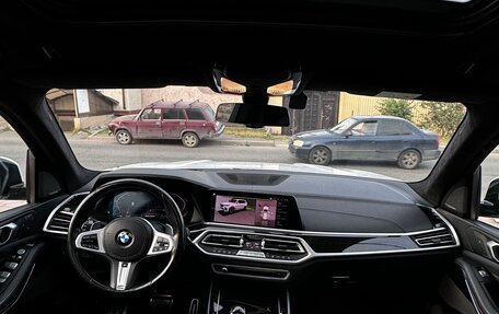 BMW X7, 2020 год, 7 000 000 рублей, 9 фотография