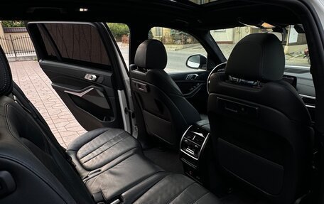 BMW X7, 2020 год, 7 000 000 рублей, 8 фотография