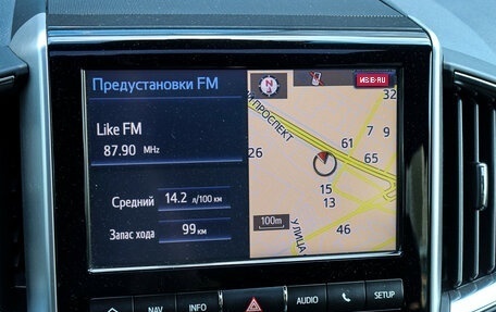 Toyota Land Cruiser 200, 2017 год, 5 350 000 рублей, 23 фотография
