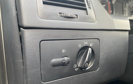 Skoda Fabia I, 2005 год, 425 000 рублей, 13 фотография