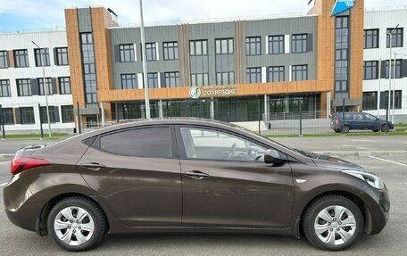 Hyundai Elantra V, 2015 год, 1 195 000 рублей, 3 фотография