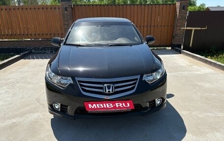 Honda Accord VIII рестайлинг, 2012 год, 1 600 000 рублей, 3 фотография