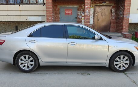 Toyota Camry, 2007 год, 1 100 000 рублей, 4 фотография