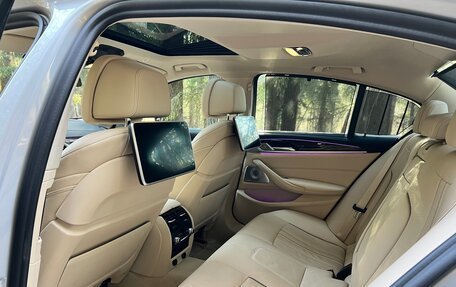 BMW 5 серия, 2019 год, 3 999 999 рублей, 18 фотография