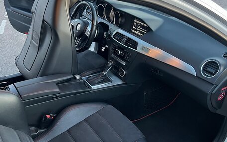 Mercedes-Benz C-Класс, 2012 год, 1 500 000 рублей, 9 фотография