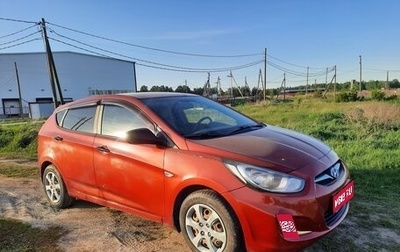 Hyundai Solaris II рестайлинг, 2012 год, 650 000 рублей, 1 фотография