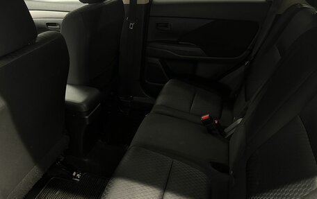 Mitsubishi Outlander III рестайлинг 3, 2012 год, 1 245 000 рублей, 11 фотография
