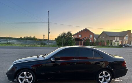 Mercedes-Benz E-Класс, 2004 год, 740 000 рублей, 9 фотография