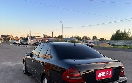 Mercedes-Benz E-Класс, 2004 год, 740 000 рублей, 5 фотография