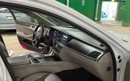 Genesis G80 I, 2017 год, 2 900 000 рублей, 10 фотография