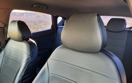 Hyundai Solaris II рестайлинг, 2012 год, 650 000 рублей, 5 фотография