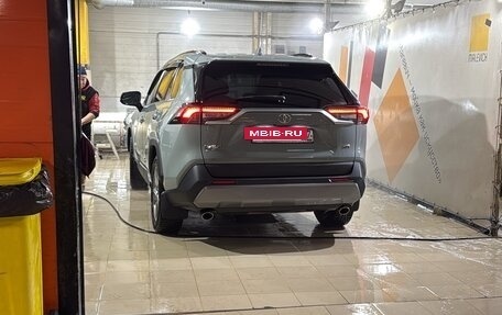 Toyota RAV4, 2019 год, 3 000 000 рублей, 7 фотография