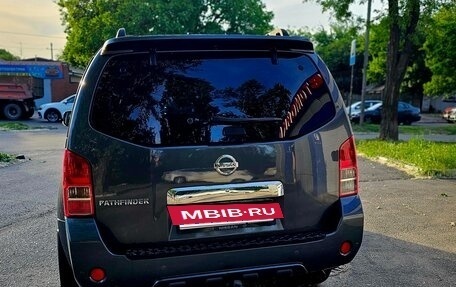 Nissan Pathfinder, 2011 год, 1 850 000 рублей, 3 фотография