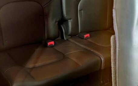 Nissan Pathfinder, 2011 год, 1 850 000 рублей, 14 фотография
