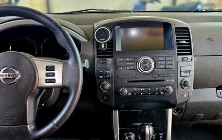 Nissan Pathfinder, 2011 год, 1 850 000 рублей, 28 фотография