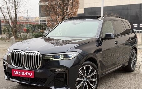 BMW X7, 2020 год, 5 990 000 рублей, 2 фотография