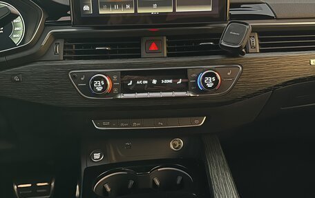 Audi A4, 2020 год, 2 999 000 рублей, 12 фотография