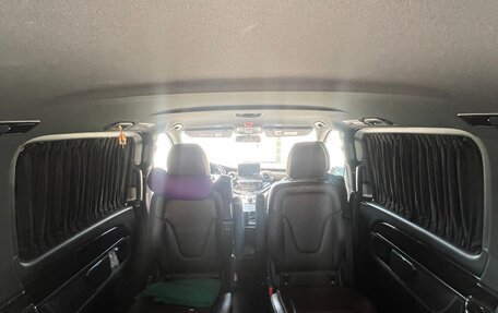 Mercedes-Benz V-Класс, 2019 год, 6 650 000 рублей, 17 фотография