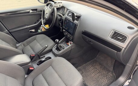 Volkswagen Jetta VI, 2012 год, 1 240 000 рублей, 6 фотография