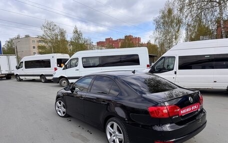 Volkswagen Jetta VI, 2012 год, 1 240 000 рублей, 4 фотография