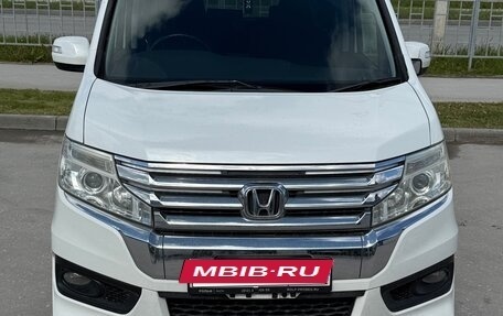 Honda Stepwgn IV, 2012 год, 1 500 000 рублей, 6 фотография