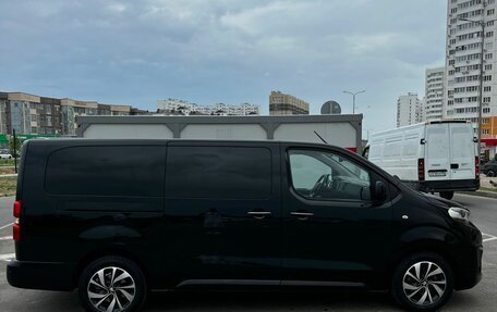 Peugeot Traveller I, 2019 год, 2 600 000 рублей, 7 фотография