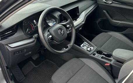 Skoda Octavia IV, 2021 год, 2 400 000 рублей, 9 фотография