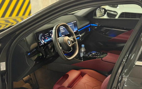 BMW 5 серия, 2024 год, 7 100 000 рублей, 7 фотография
