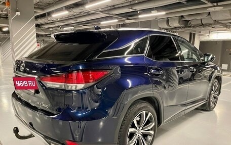 Lexus RX IV рестайлинг, 2019 год, 4 750 000 рублей, 5 фотография