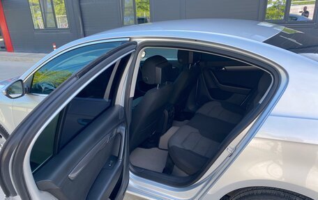 Volkswagen Passat B7, 2011 год, 980 000 рублей, 9 фотография