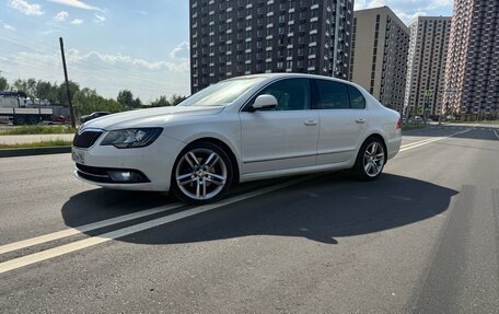 Skoda Superb III рестайлинг, 2014 год, 1 450 000 рублей, 3 фотография