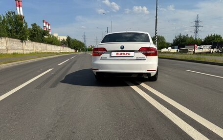 Skoda Superb III рестайлинг, 2014 год, 1 450 000 рублей, 13 фотография