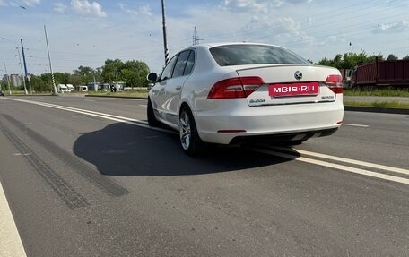 Skoda Superb III рестайлинг, 2014 год, 1 450 000 рублей, 14 фотография