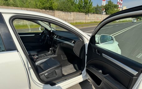 Skoda Superb III рестайлинг, 2014 год, 1 450 000 рублей, 21 фотография