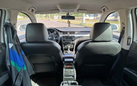 Skoda Superb III рестайлинг, 2014 год, 1 450 000 рублей, 28 фотография