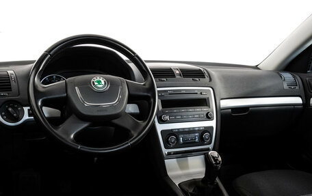 Skoda Octavia, 2012 год, 989 000 рублей, 11 фотография