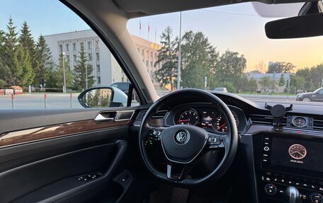 Volkswagen Passat B8 рестайлинг, 2018 год, 2 420 000 рублей, 12 фотография