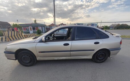 Renault Laguna II, 1999 год, 195 000 рублей, 2 фотография