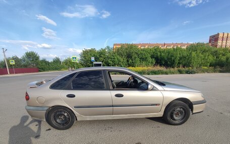 Renault Laguna II, 1999 год, 195 000 рублей, 3 фотография