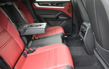 Porsche Cayenne III, 2025 год, 21 750 000 рублей, 14 фотография