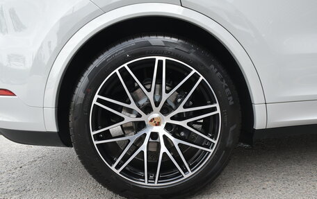 Porsche Cayenne III, 2025 год, 18 200 000 рублей, 30 фотография