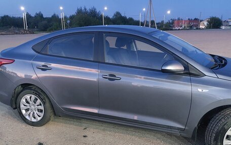 Hyundai Solaris II рестайлинг, 2018 год, 1 480 000 рублей, 2 фотография