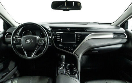 Toyota Camry, 2018 год, 2 279 898 рублей, 13 фотография