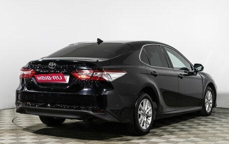 Toyota Camry, 2018 год, 2 279 898 рублей, 5 фотография