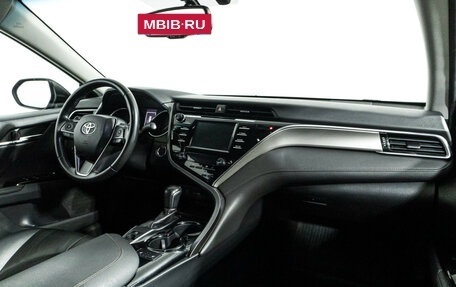 Toyota Camry, 2018 год, 2 279 898 рублей, 9 фотография